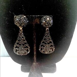 Elegant Black Iridescent Dangle Earrings (OS)